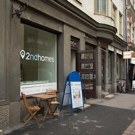 2Ndhomes City Center 2Br Apartment By The Finnish National Theatre With Balcony And Park View Helsinki Buitenkant foto
