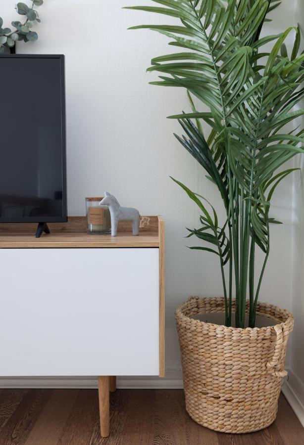 2Ndhomes City Center 2Br Apartment By The Finnish National Theatre With Balcony And Park View Helsinki Buitenkant foto